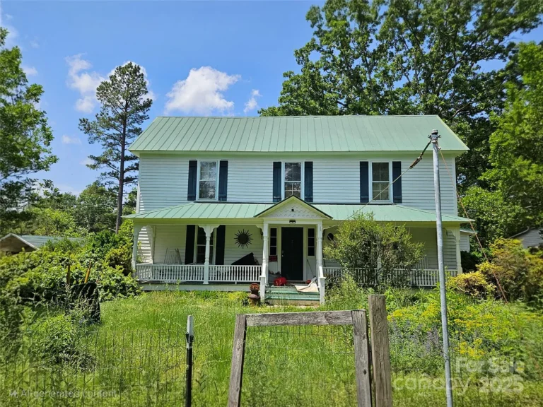 Historic 1909 Farmhouse on 6.19 Acres