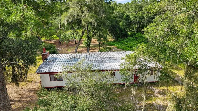3 Lots Totaling 1.04 Acres in Ocklawaha, FL!