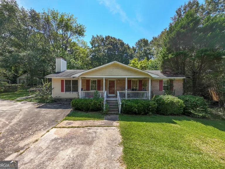 Spacious 4-Bedroom, 3-Bath Home on 1.06 Acres