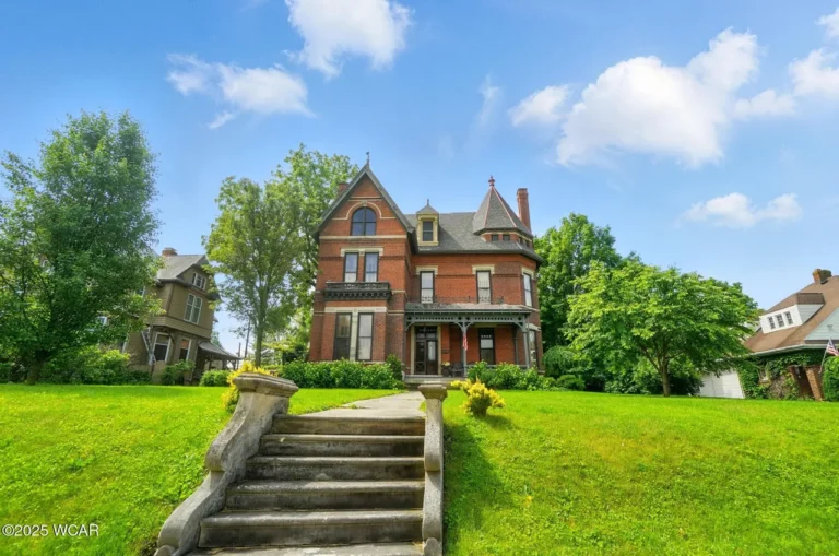 A Wapak Icon Where History Welcomes Home