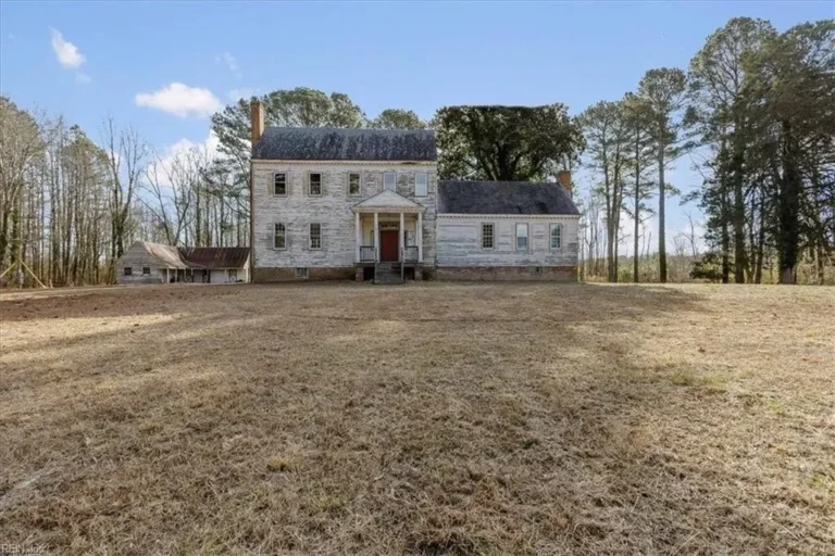 Price cut: $80.9K/ Circa 1840. Over two acres in Virginia: $399,000