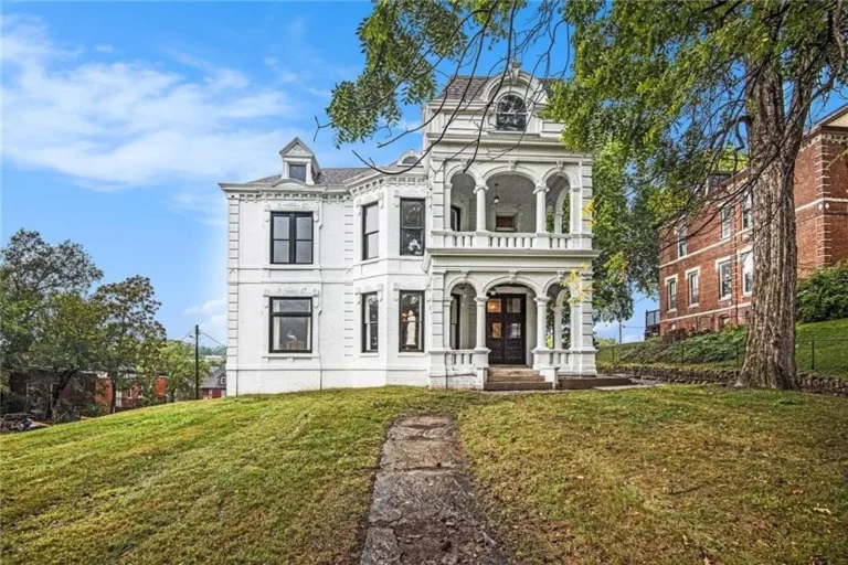 1876 Brick Mansion: St. Joseph’s Premier Historic Estate