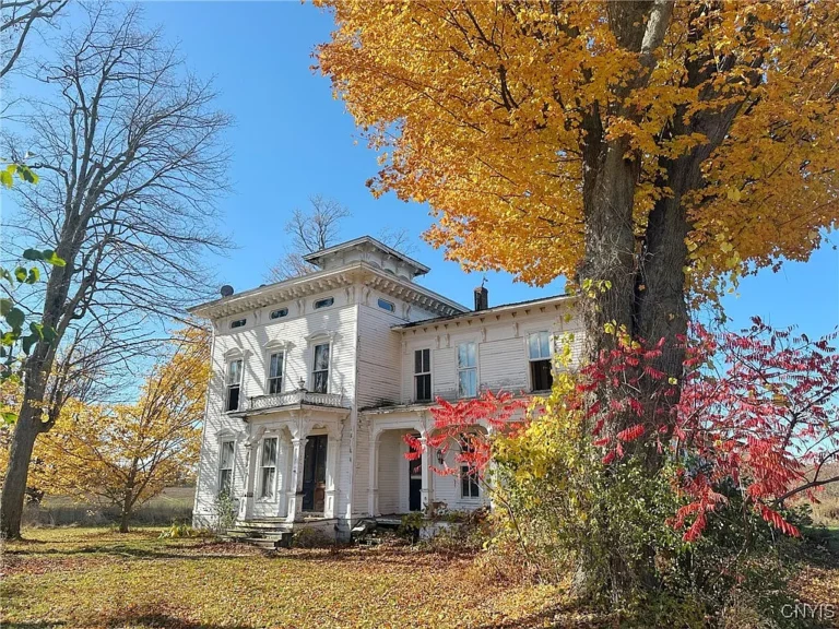 Historic Restoration Opportunity: 1840s Estate on 2.83 Acres