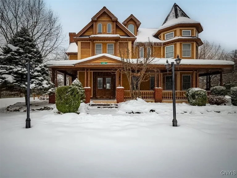 Elegant Victorian Estate for Sale – Vernon, NY