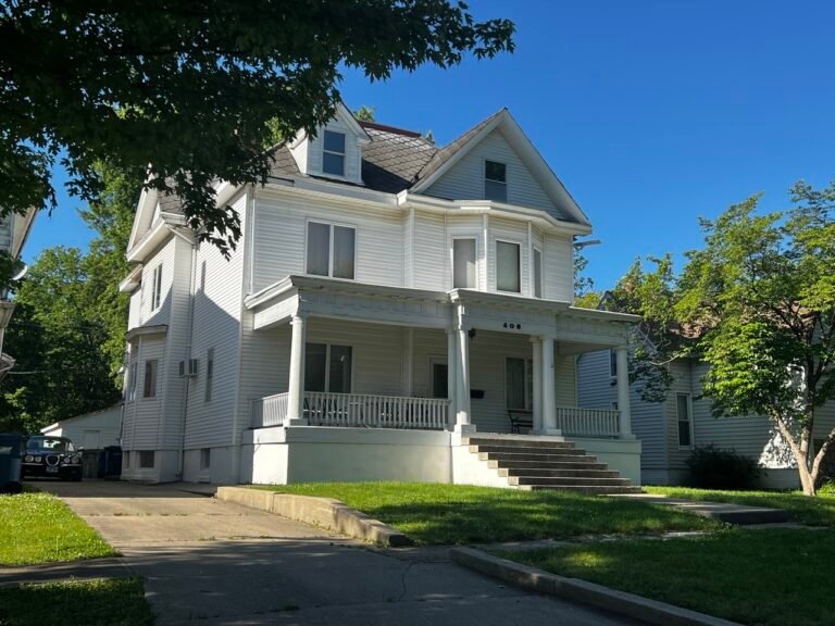 Incredible Potential: Massive 6-Bedroom Historic Fixer-Upper | $27,500