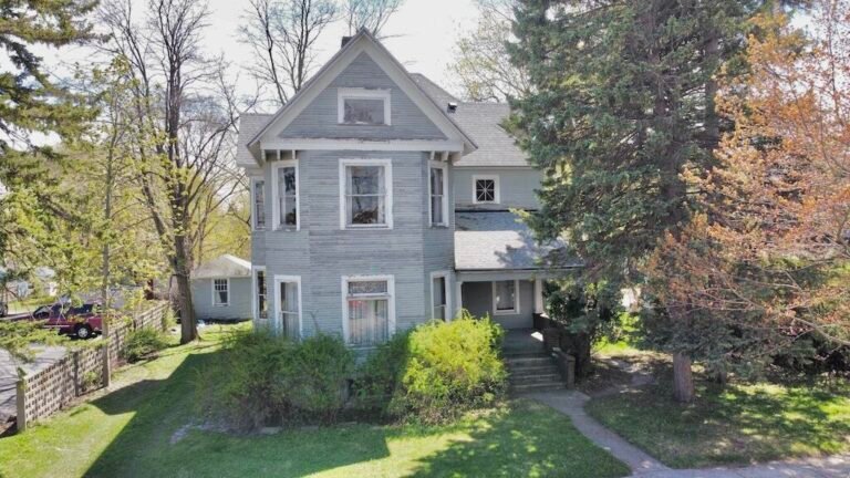 The $105K Coastal Diamond: A Turn-of-the-Century Victorian Masterpiece Ready for Rehab