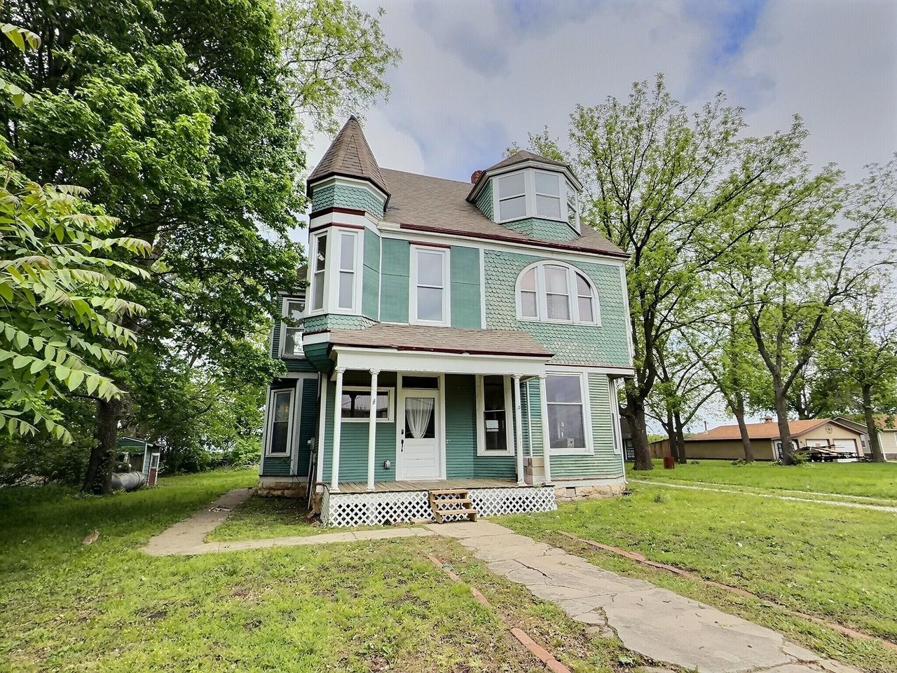 Restored Hardwoods and Hidden Space: A Charming 1800s Farmstead Ready for Its Next Chapter