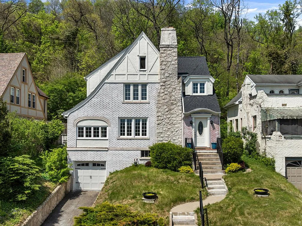 Beautiful 1929 Tudor Home for Sale – Updated Historic Charm in Woodsdale