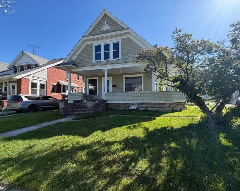 “Major Equity Play: 1,955 Sq. Ft. Turn-of-the-Century Fixer-Upper | $99,000”