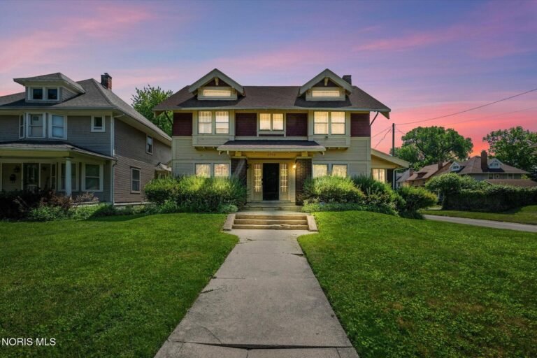 Historic 1915 Craftsman-Foursquare – Offered at $144,900