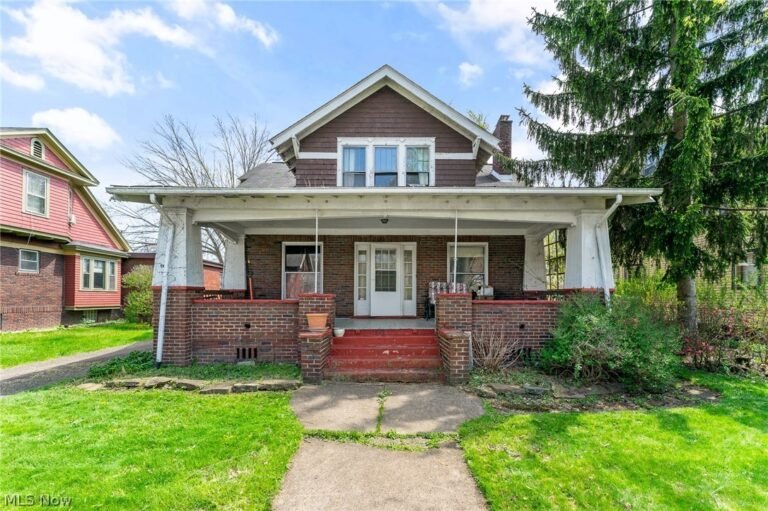 Historic 1916 Brick Foursquare – Offered at $80,000