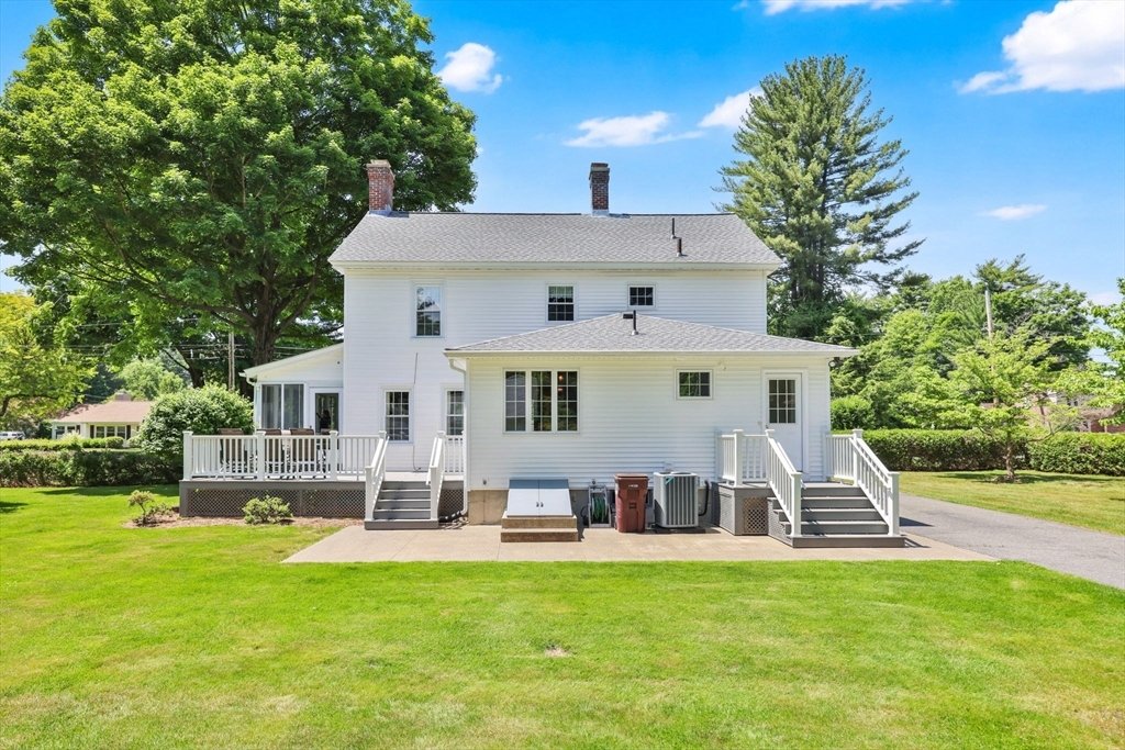 Listed by: Lisa Moccia 413-750-8346, Berkshire Hathaway HomeServices Realty Professionals 413-567-3361