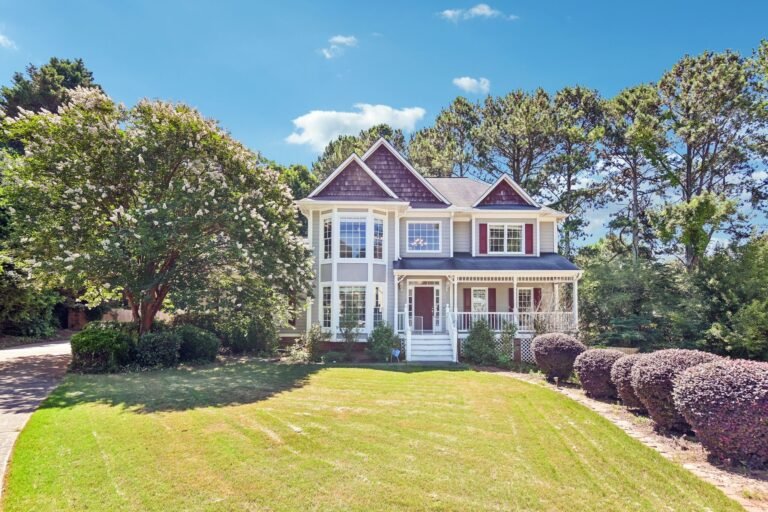 The Best of Both Worlds: Victorian-Inspired Beauty with Modern Systems | $400,000