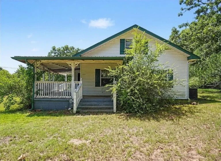 Investor’s Dream Fixer-Upper